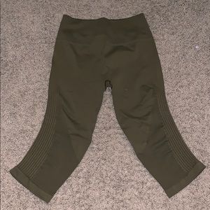 Lululemon Cropped Leggings